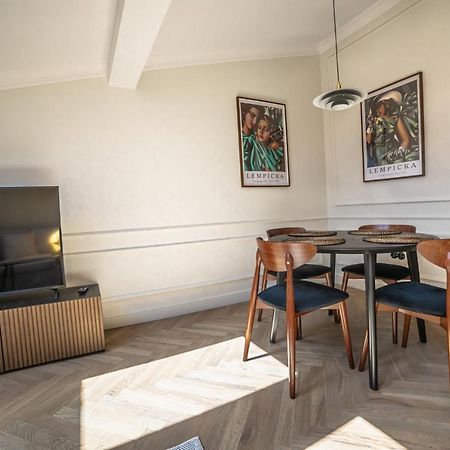 Krolewska Deluxe Comfy Apartment Краков Экстерьер фото